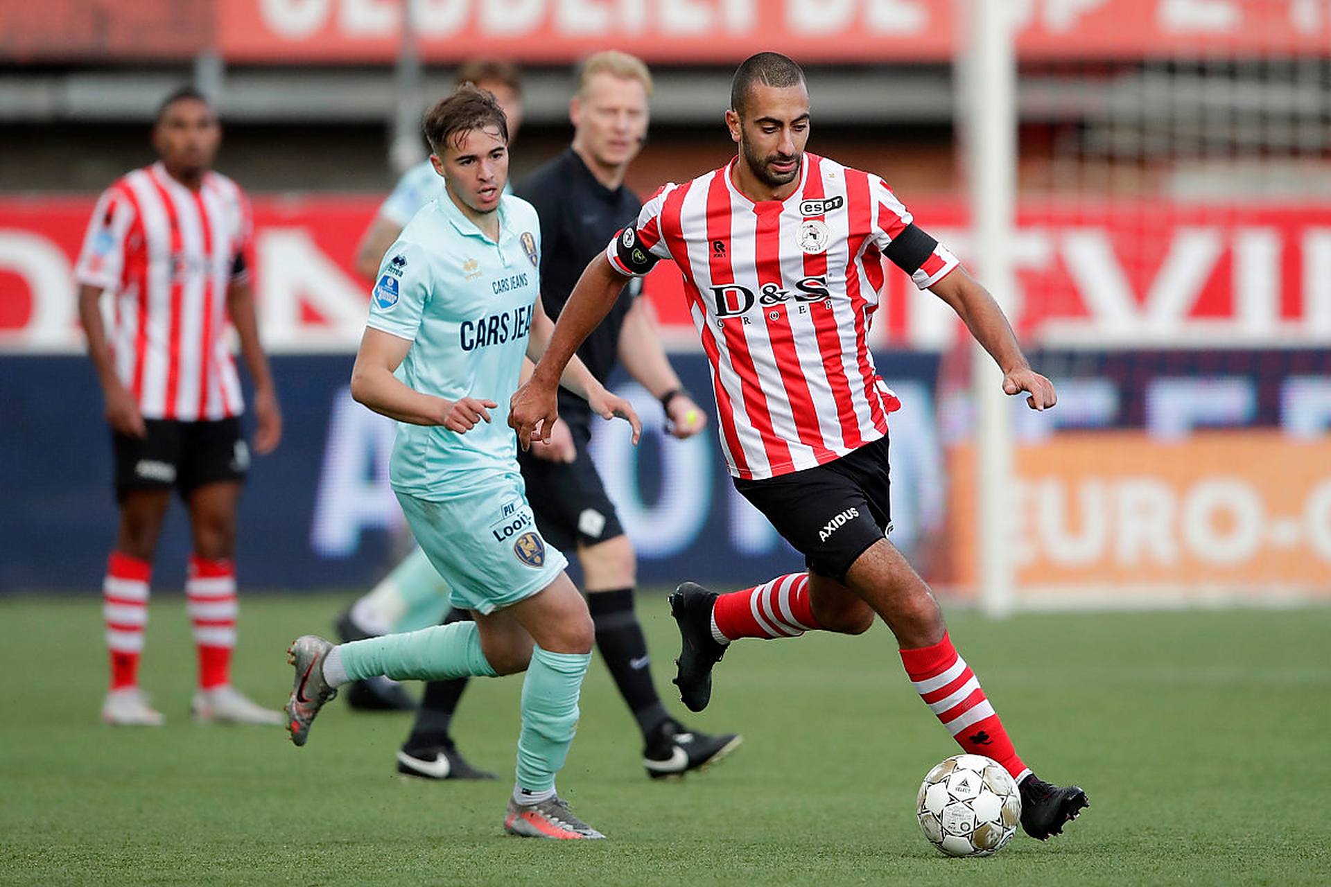 亮眼成绩单 亮眼成绩单