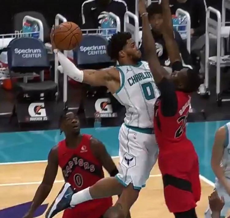 也折射了快 也折射了快