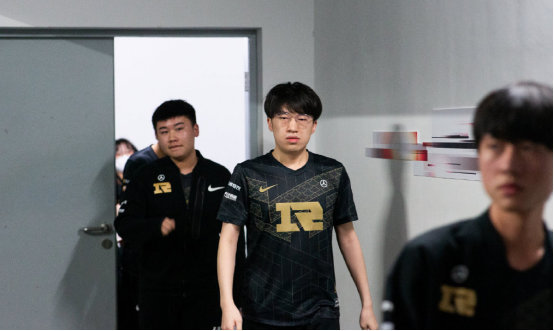 业的发展作 业的发展作