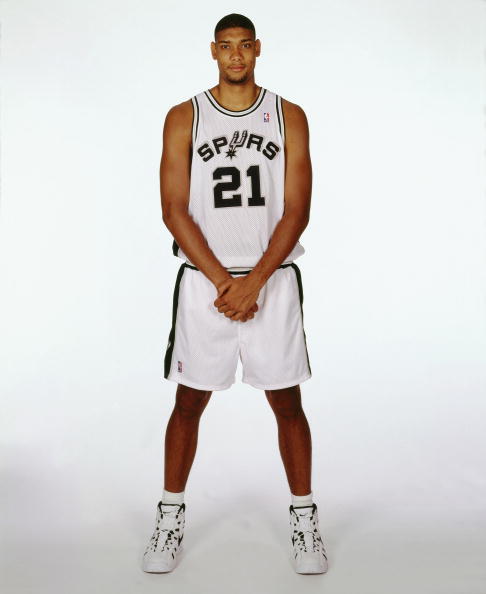 在风暴中坚 在风暴中坚